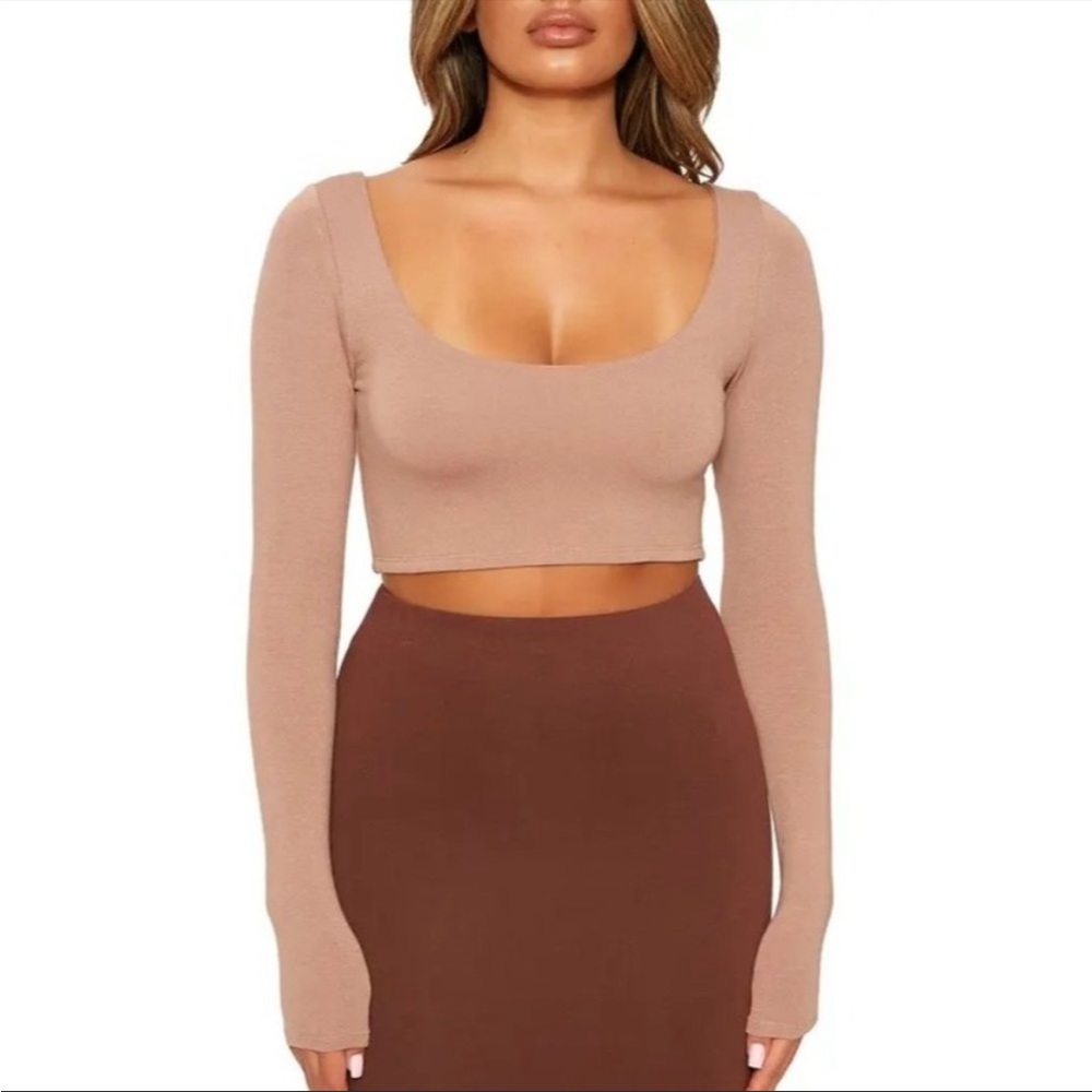 Naked Wardrobe Crop